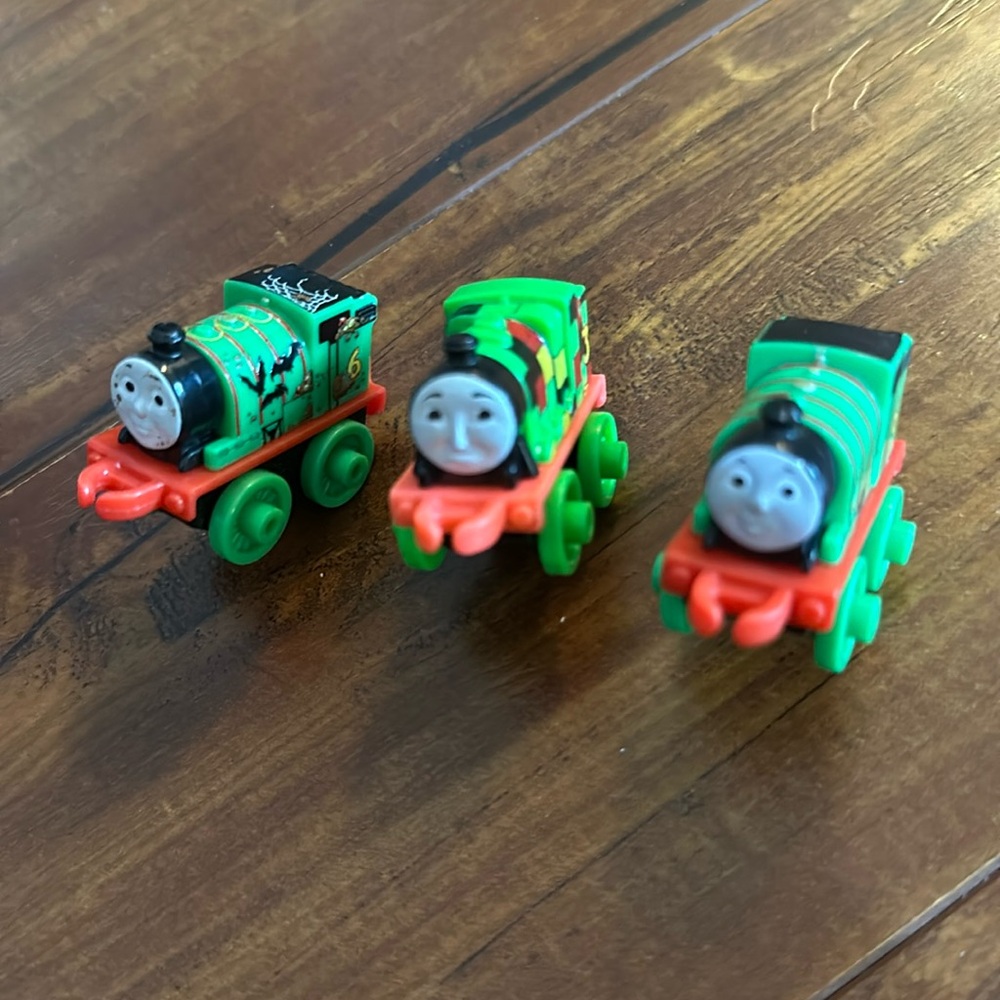 Thomas & Friends 3 Blind pack Minis shown here Made in Thailand train engines